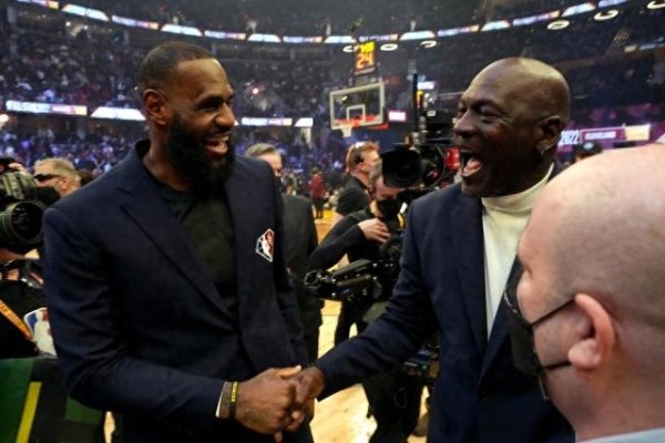 B/R Chọn Đội 30: Giấc mơ của Joe Chanku không hồi hộp Lakers