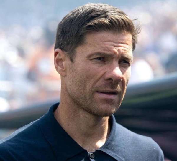 Thiên tài 24 tuổi của Real Madrid có thể rời khỏi đội và giá